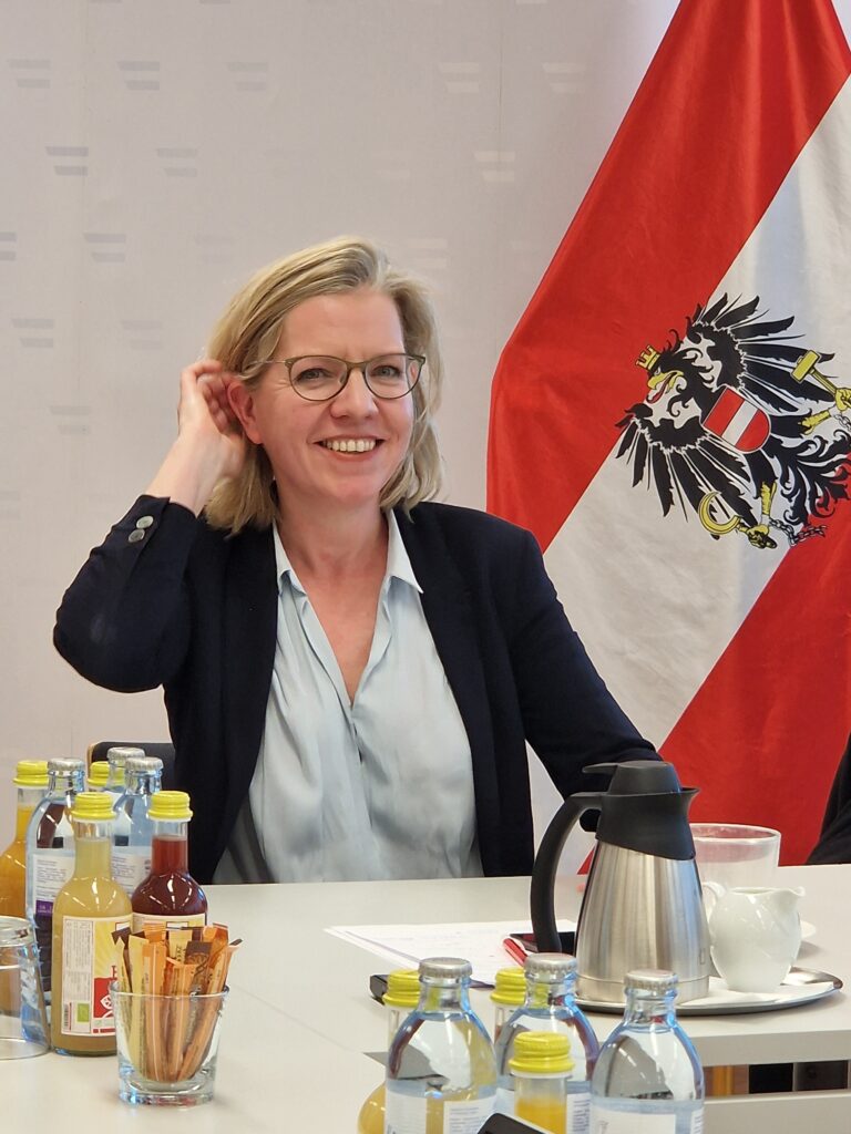 Exklusives Gespräch mit Bundesministerin Leonore Gewessler