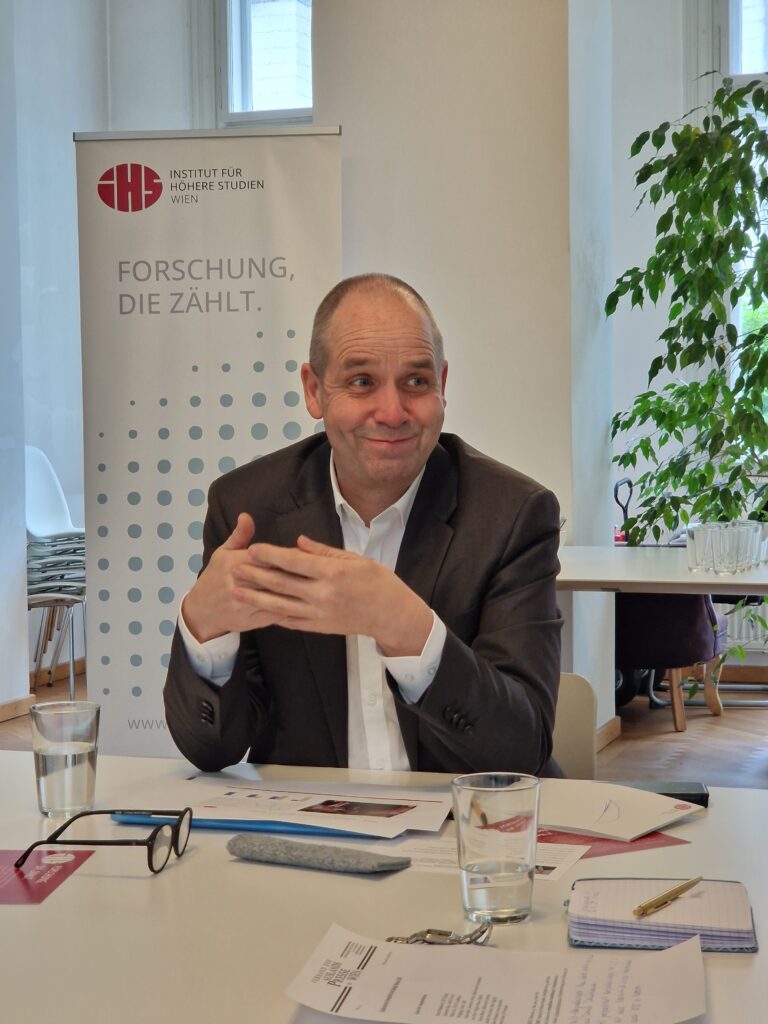 Exklusives Gespräch mit Holger Bonin, IHS