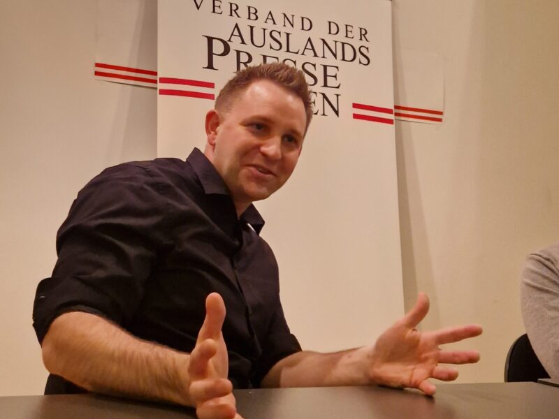 Exklusives Gespräch mit Max Schrems