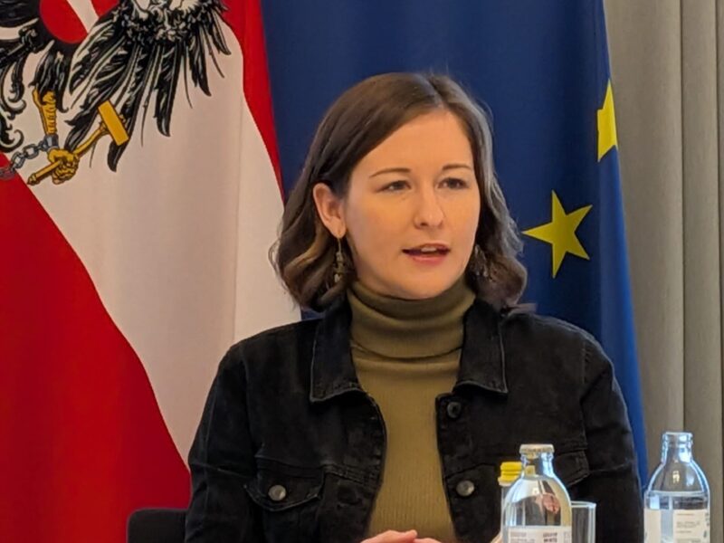 Exklusives Gespräch mit Bundesministerin Claudia Bauer
